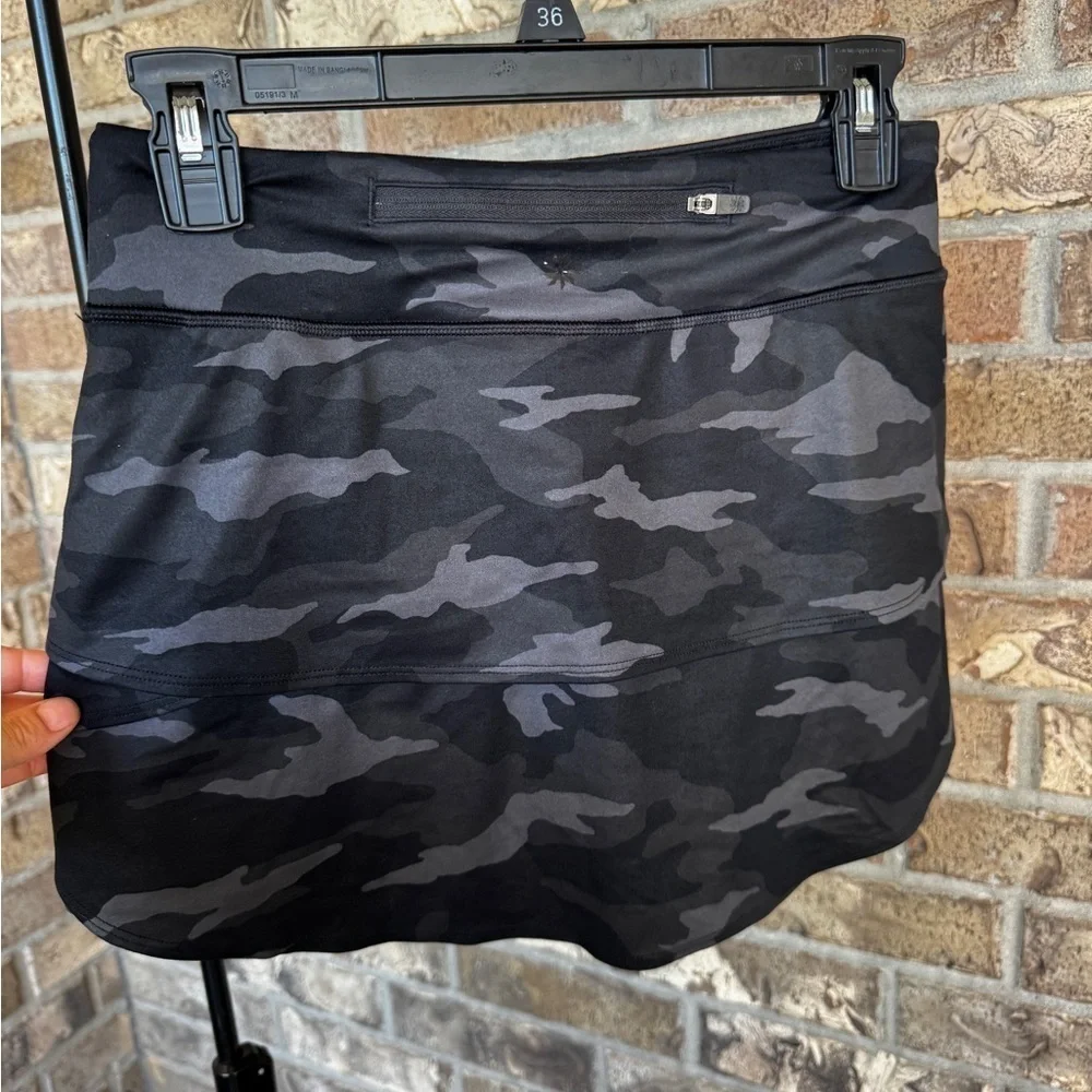 Athleta girl Camo Lux Swing Skort Size XL (14)